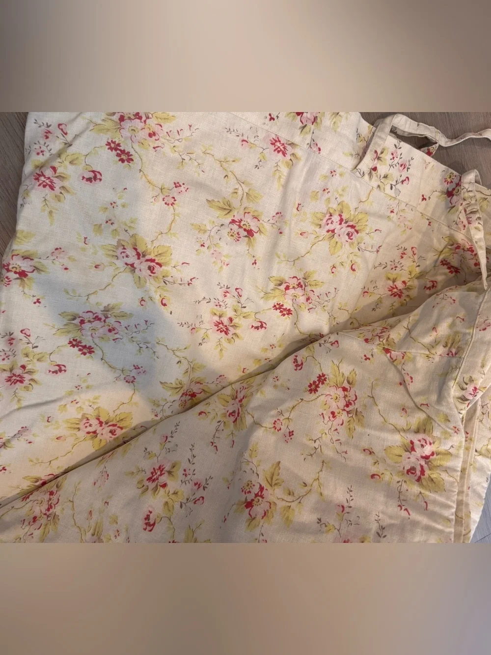 Vintage Pottery Barn King Beige and Pink Floral Duvet Set